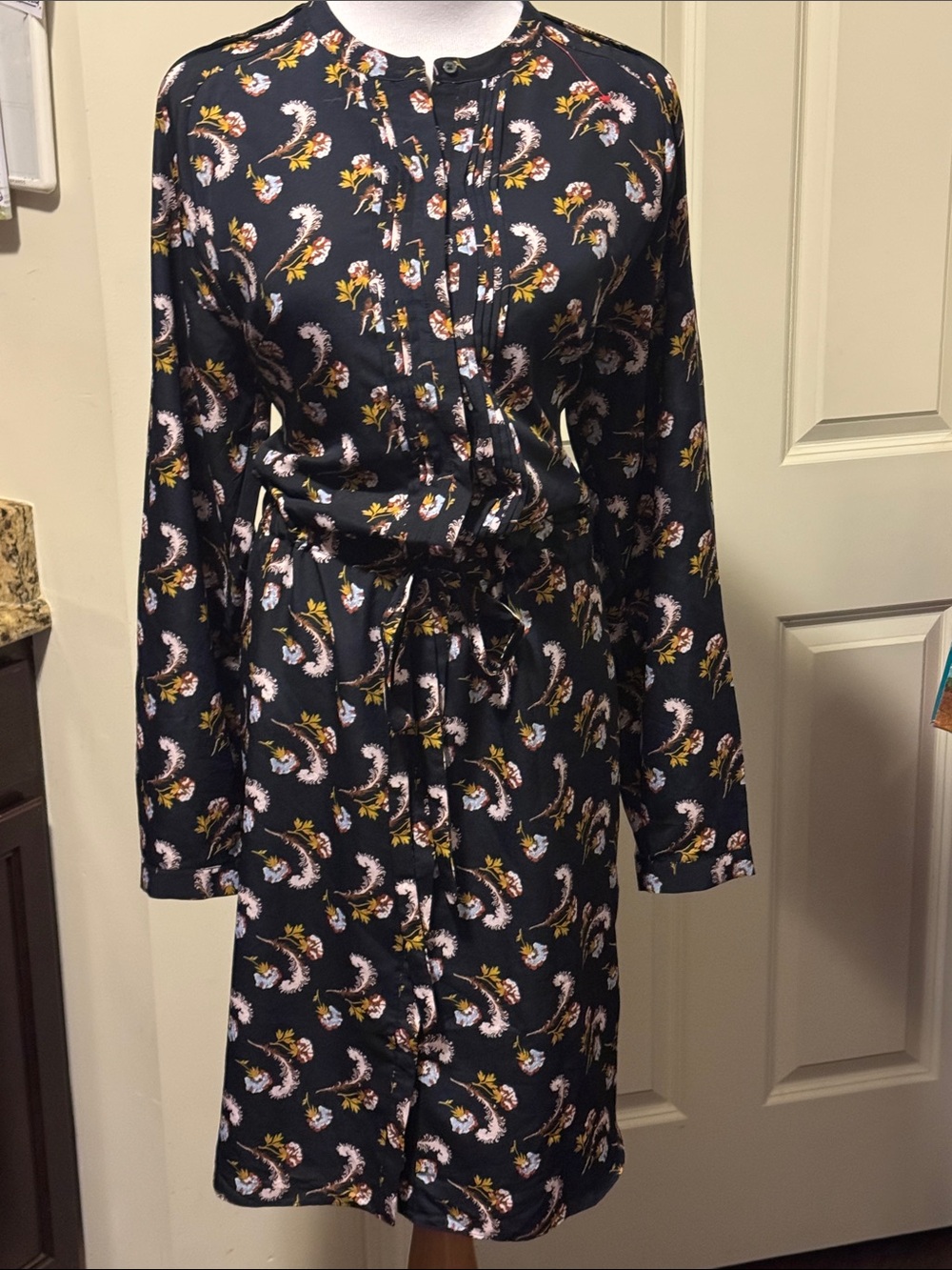 Banana Republic Navy Floral Button-Front Tie-Waist Long Sleeve Dress